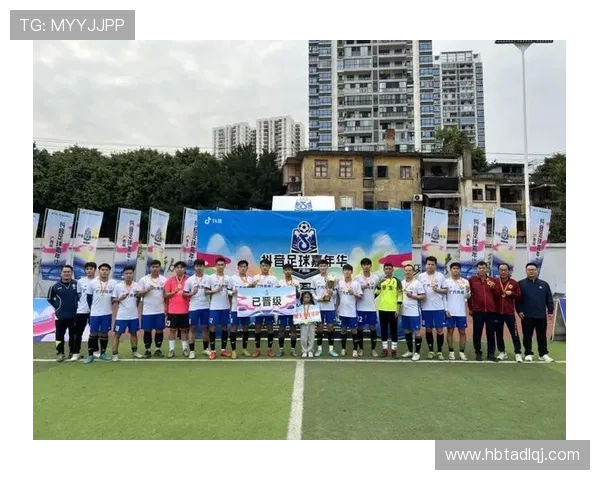 足球明星齐聚一堂展现才艺精彩综艺表演视频回顾与幕后花絮